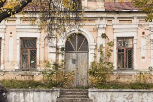 Власник 120-річної садиби Баккалинського укладе охоронний договір за розпорядженням суду