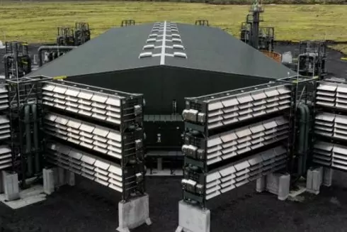 Найбільший у світі завод з очищення атмосфери від вуглецю почав працювати в Ісландії