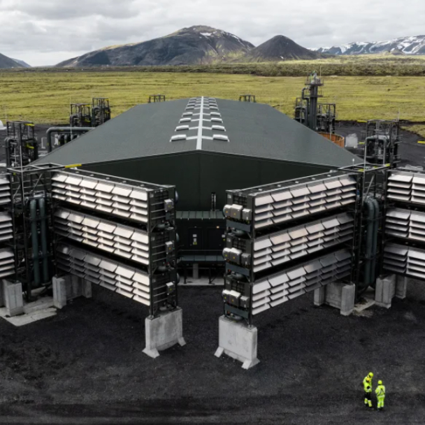 Найбільший у світі завод з очищення атмосфери від вуглецю почав працювати в Ісландії