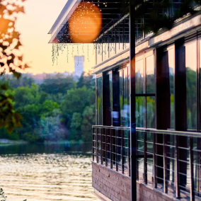 Де відпочити у Києві біля води: 5 ресторанів на березі Дніпра