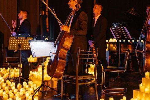 Куди піти у Києві 23-25 лютого: виставка про Маріуполь, рок-балади при свічках