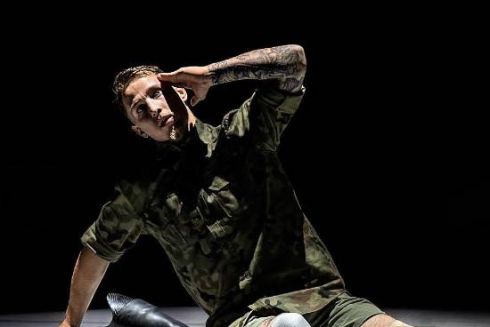 Сара Джессика Паркер снимет фильм о раненом украинском военном