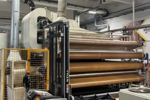 Перша в Україні лінія з переробки текстильних відходів запрацювала в Ірпені