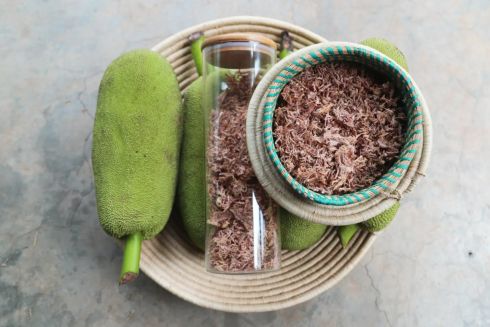 Пиво з коки, шинка з лотоса та рецепти від ШІ проти викидання їжі: що людство їстиме у майбутньому