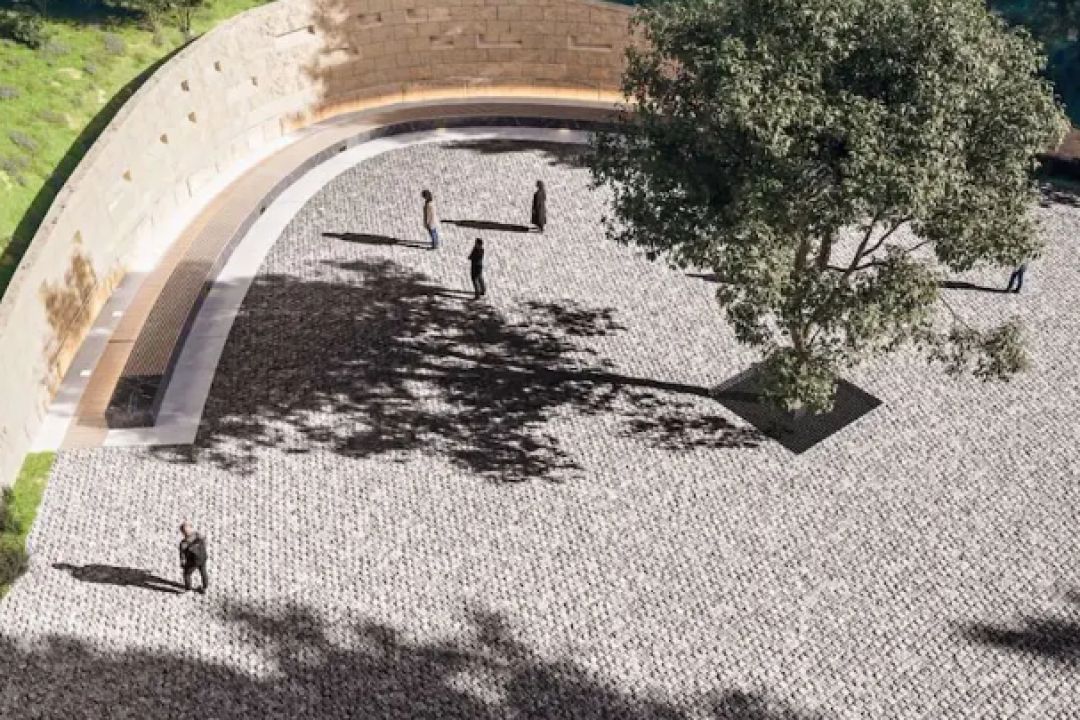 Який вигляд матиме сквер Ґолди Меїр на Подолі – візуалізації