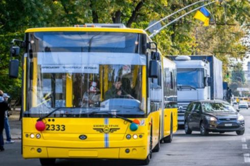 Чи нестимуть водії громадського транспорту відповідальність під час обстрілів: позиція юристки, КМДА та поліції