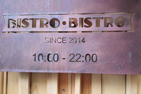 В Bistro Bistro произошел пожар. Киевляне начали сбор денег на восстановление кафе