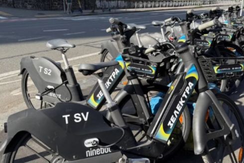 У Києві вперше з'явилися шерінгові електровелосипеди