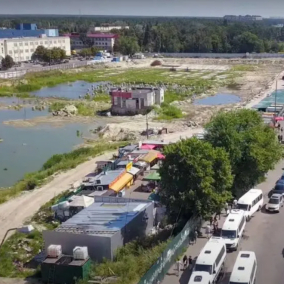 Київрада планує передати ще одну земельну ділянку біля "Лісової" для будівництва ТРЦ