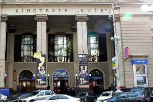 Бывшие арендаторы кинотеатра «Киев» хотят через суд восстановить свой статус и вернуть помещение