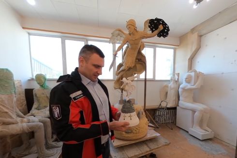 На Владимирской горке установят фонтан. Каким он будет