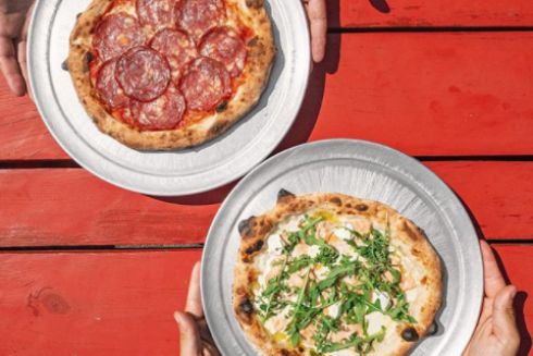 На ВДНГ открыли пиццерию с неаполитанской пиццей и фирменными бургерами