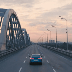 BMW зняли рекламу на київській набережній