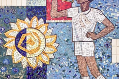 На Солом'янці мозаїка може опинитися під утепленням: що кажуть активісти