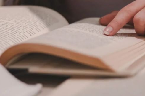 Видавництво "Адаптації" відкрилося в Україні: воно спеціалізується на книгах про війну