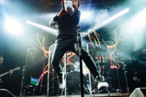 Куди піти у Києві 8-10 березня: WellBoy, розмова з Євгеном Клопотенком та собачий стендап фест