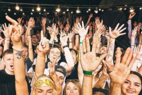 Куди піти у Києві 21-23 червня: "Країна мрій", квітковий ярмарок та свято Івана Купала на ВДНГ