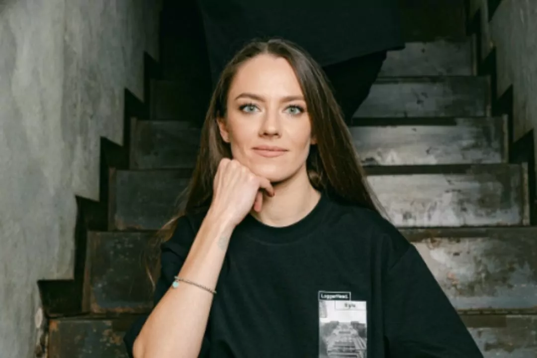 Футболки з архітектурою Києва XIX століття випустили в рамках благодійного лімітованого дропу
