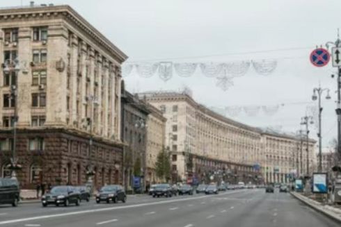 На Хрещатику та Майдані зупинять рух транспорту в знак вшанування пам'яті загиблих захисників: коли саме