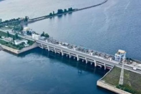 Під час ракетної атаки росіяни влучили у Київську ГЕС