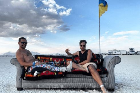 Украинцы обустроили на фестивале Burning Man лагерь Kurenivka