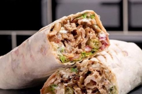 На Теремках открыли заведение с шаурмой по-грузински «Tbilisuri Шаурма»