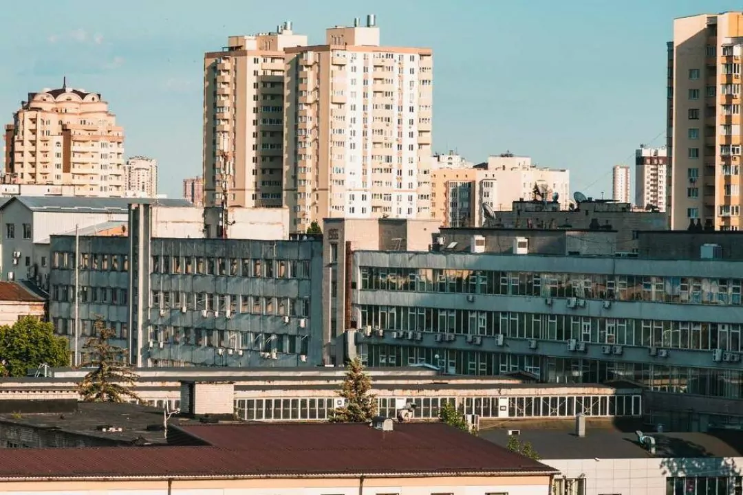 Ціни на оренду житла в Києві впали майже на 40% за час війни &ndash; сервіс Bird