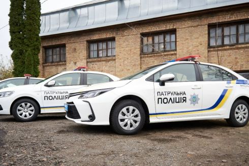 Когда нет света: Оповещать о воздушной тревоге будут полицейские с громкоговорителями