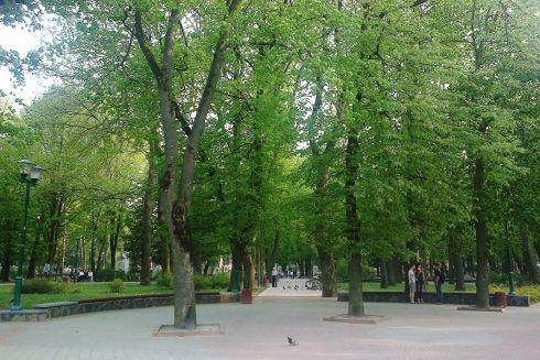 В Оболонському районі створять сквер, щоб захистити територію від забудов