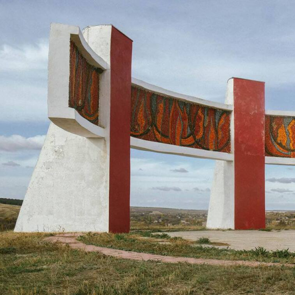 В "Основах" вийде оновлена фотокнига про радянські мозаїки України