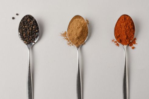 Паприка, кориця, чорний перець: як обирати якісні спеції