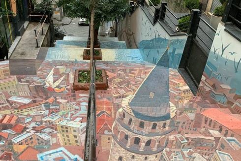 Український художник створив 3D-графіті на одній з вулиць Стамбула: фото