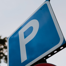 В Киеве возвращают оплату за парковку