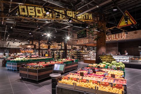 Кино, супермаркеты, ТРЦ: Как работает бизнес, когда нет света в Киеве