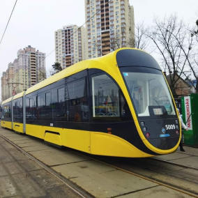 В Киеве уже полноценно курсируют 11 новых трамваев Татра-Юг: на каких маршрутах