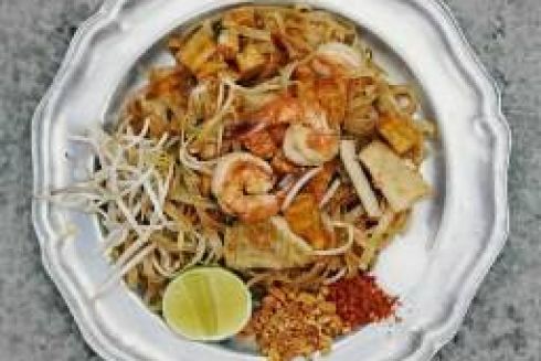 Біля метро «Золоті ворота» відкрився «Тайський привіт»