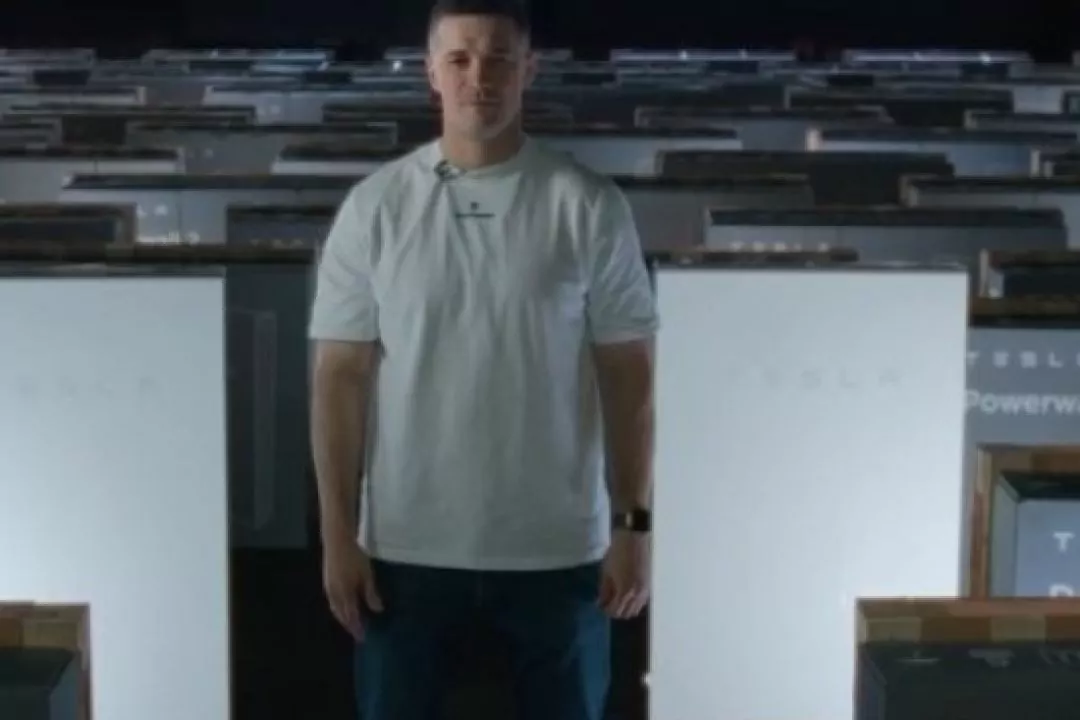 Україна отримала понад 500 акумуляторів Tesla Powerwall для шкіл, лікарень і дитсадків