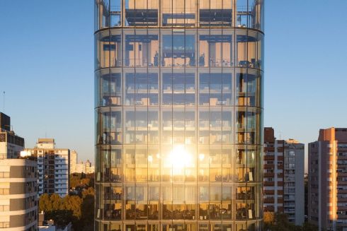 У Буенос-Айресі збудували &laquo;прозорий&raquo; хмарочос