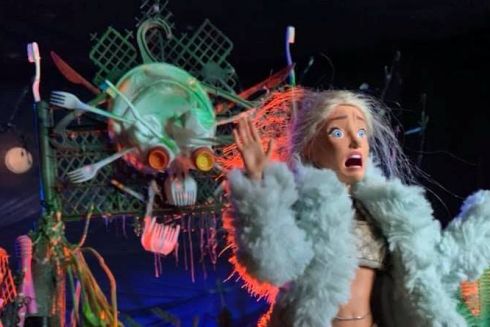 В Киеве покажут мультик о Барби в мусорном мире. Что о нем надо знать