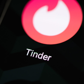 У додатку для знайомств «Tinder» додали нові функції