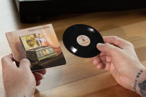 У США випустили мініплатівки, які можна слухати на будь-якому програвачі