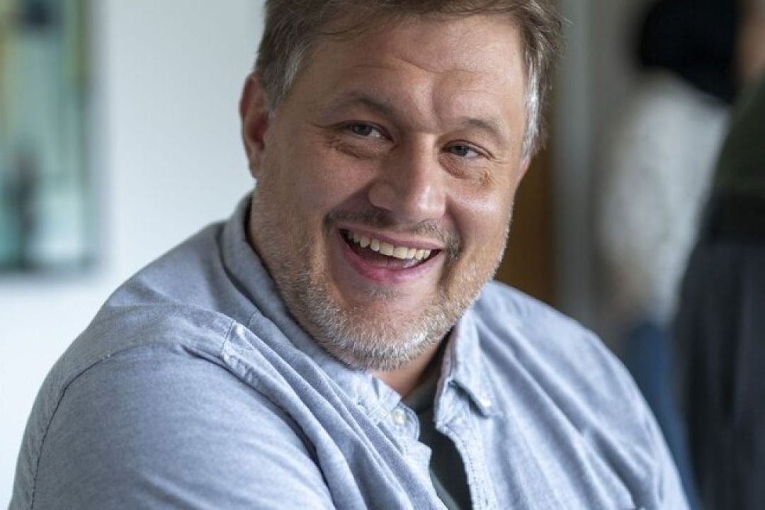 Вчені вилікували пацієнта від 40-річної депресії завдяки мозковому імпланту