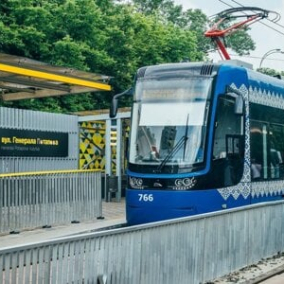 В Киеве возобновят движение трамваев и троллейбусов: список маршрутов