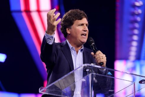 У США викрали партію нікотинових паучів бренду Такера Карлсона на мільйони доларів