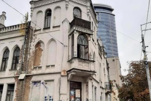 Довкола садиби Терещенків хочуть звести паркан: що задумав власник