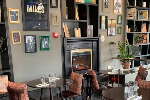 На Большой Житомирской открылся джазовый ресторан Chillman