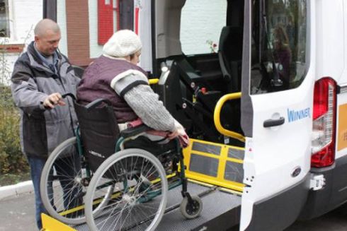 У Бучанській громаді на Київщині запускають соціальне таксі