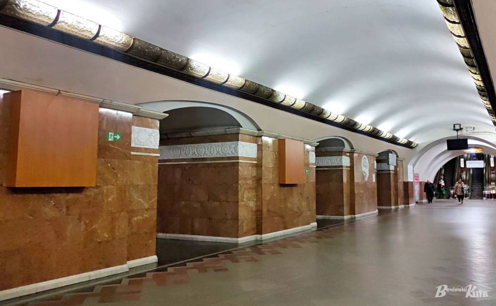В киевском метро скрыли бюсты с российскими деятелями | Журнал Большого ...