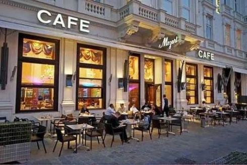 Жителям Вены раздадут ваучеры на посещение кафе и ресторанов