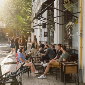 Forbes написали про украинский краудфандинг ресторан Urban Space 100